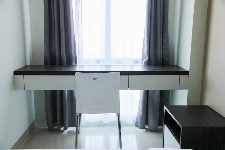 Comfortable Studio Grand Dhika City Apartement