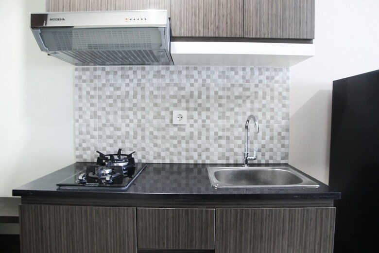 Comfortable Studio Grand Dhika City Apartement