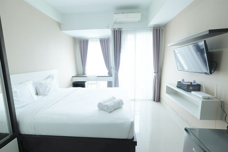 Comfy Studio Apartment @ Grand Dhika City