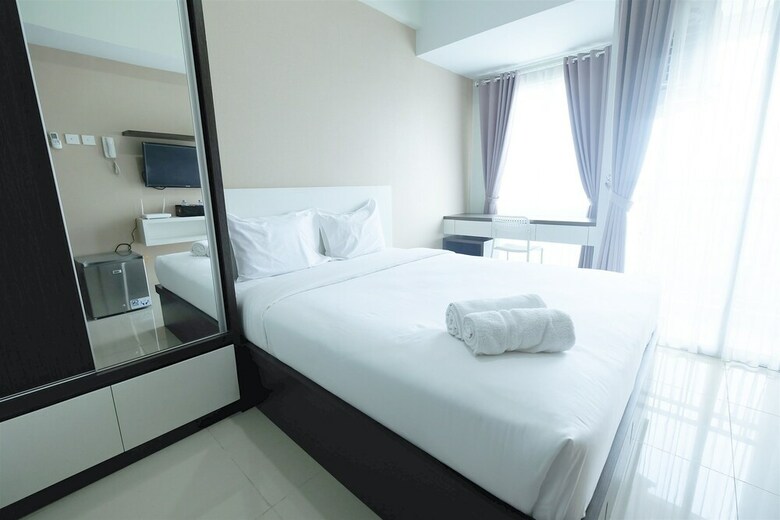Comfy Studio Apartment @ Grand Dhika City