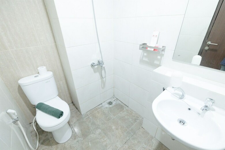 Comfy Studio Apartment @ Grand Dhika City
