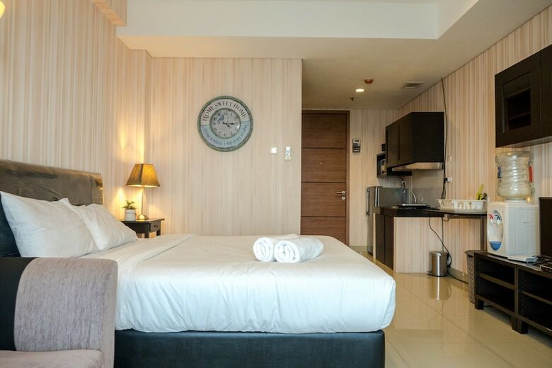 Classic Studio At Dago Suites Apartment