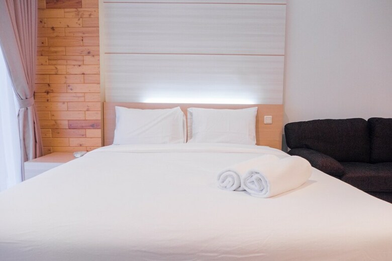 Comfy Studio At Dago Suites Apartment