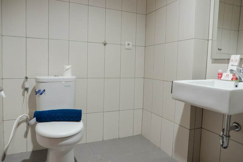 Comfy Studio At Dago Suites Apartment