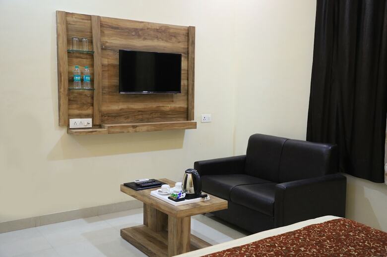 Hotel Pushkar Legacy
