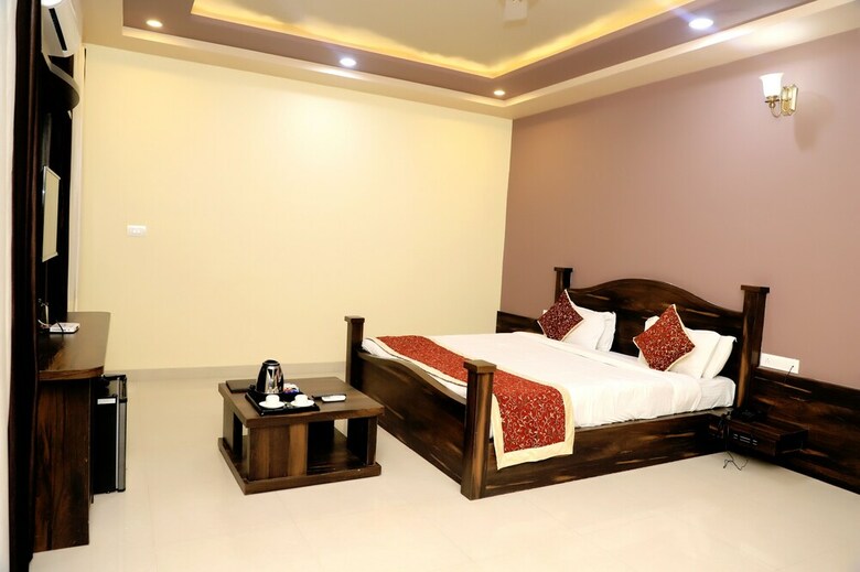 Hotel Pushkar Legacy