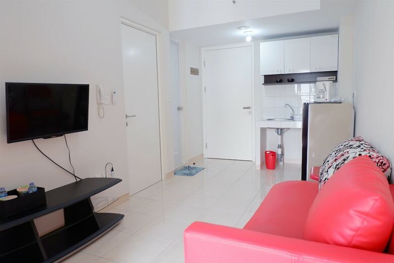 Clean And Tidy 2br The Springlake Summarecon Apartment