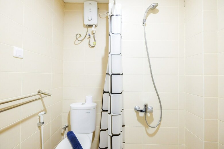 Clean And Comfy 1br Saveria Apartment Near Aeon Mall