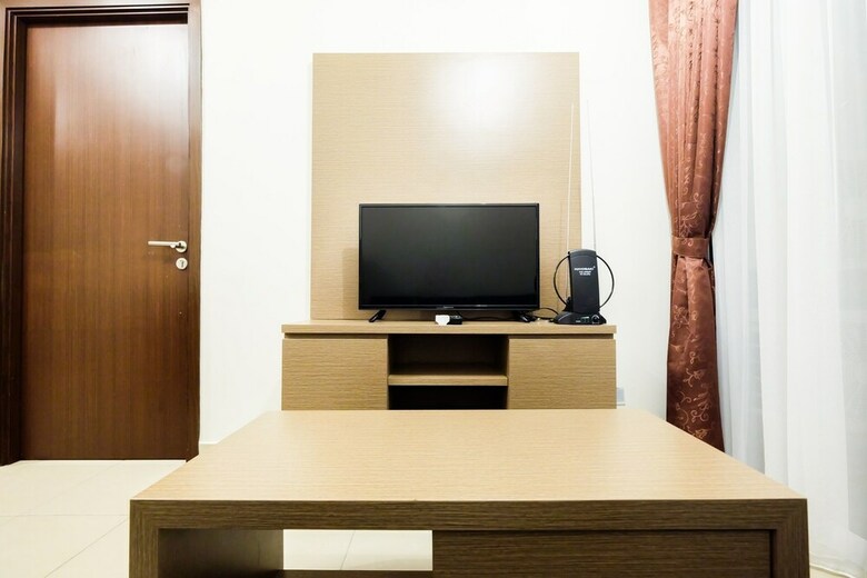 Clean And Comfy 1br Saveria Apartment Near Aeon Mall