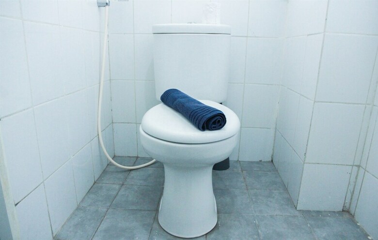 Comfortable Studio Kemang View Apartment
