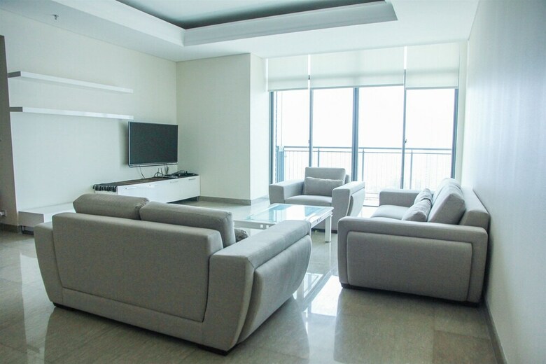 Luxurious 4br Essence Dharmawangsa Apartment