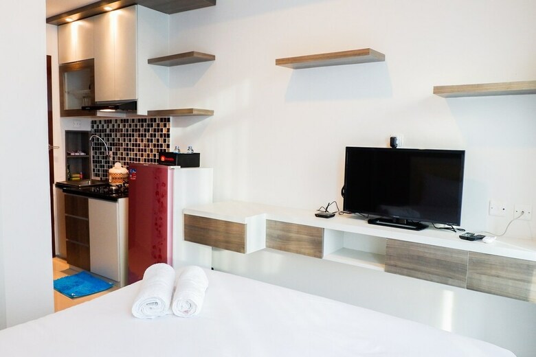 New Simple Studio Capitol Park Residence Apartment