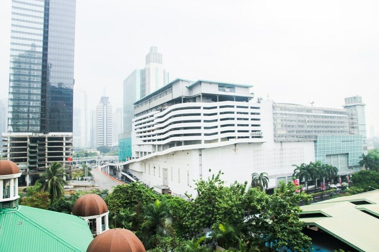 City View 3br Apartment @ Sudirman Tower