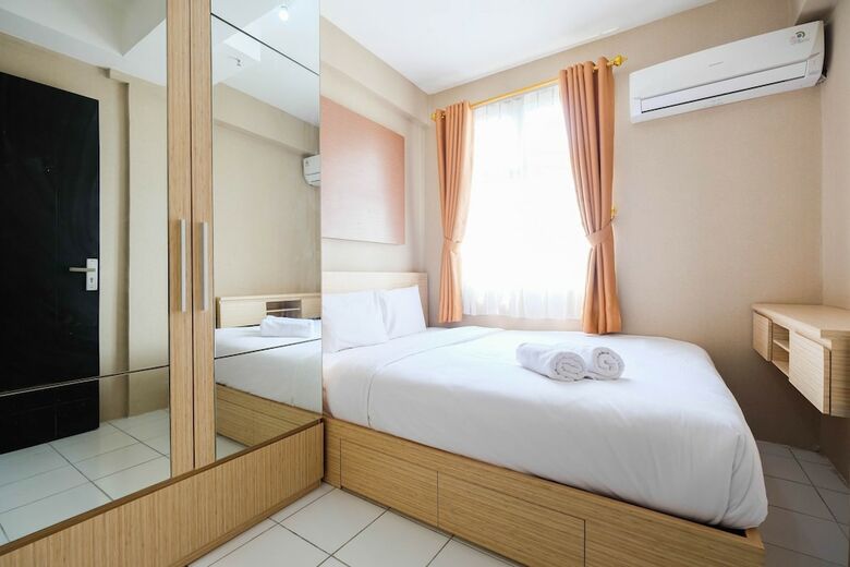 Simple 2br Pancoran Riverside Apartment