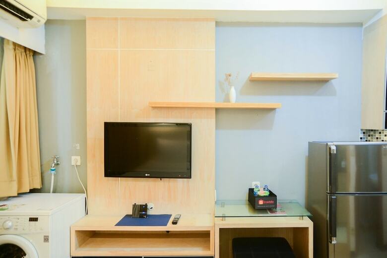 Simply Studio Maple Park Apartment With City View