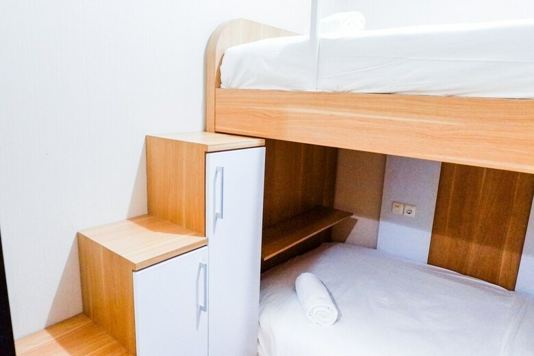 Relax & Comfy 2br Apartment At Puri Mas
