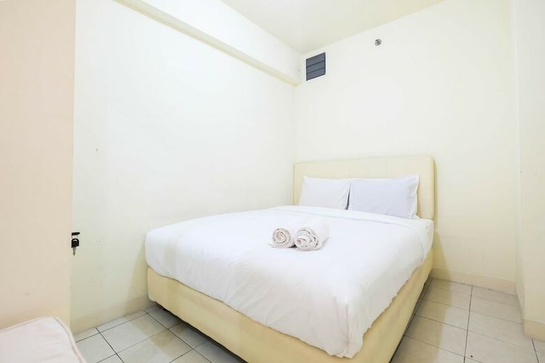 Elegant 2br Green Pramuka Apartment