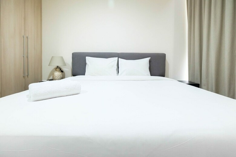 Luxurious 2br Four Winds Apartment Near Senayan