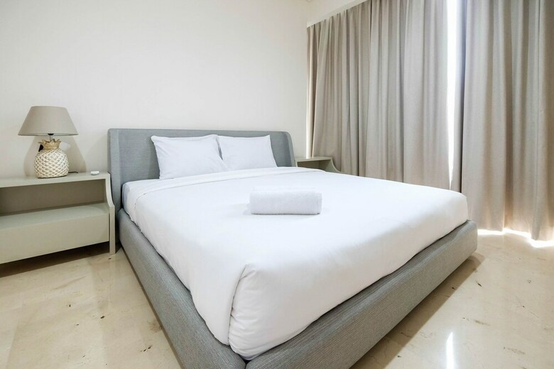 Luxurious 2br Four Winds Apartment Near Senayan