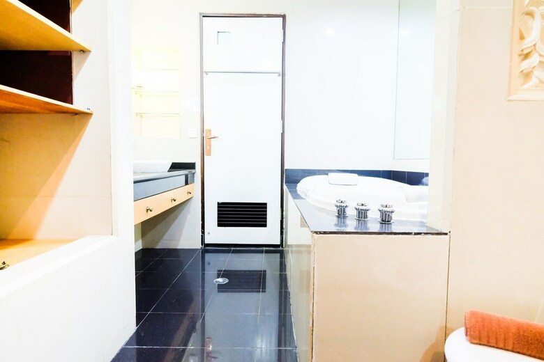 Classy 2br With Sofa Bed Park Royale Apartment