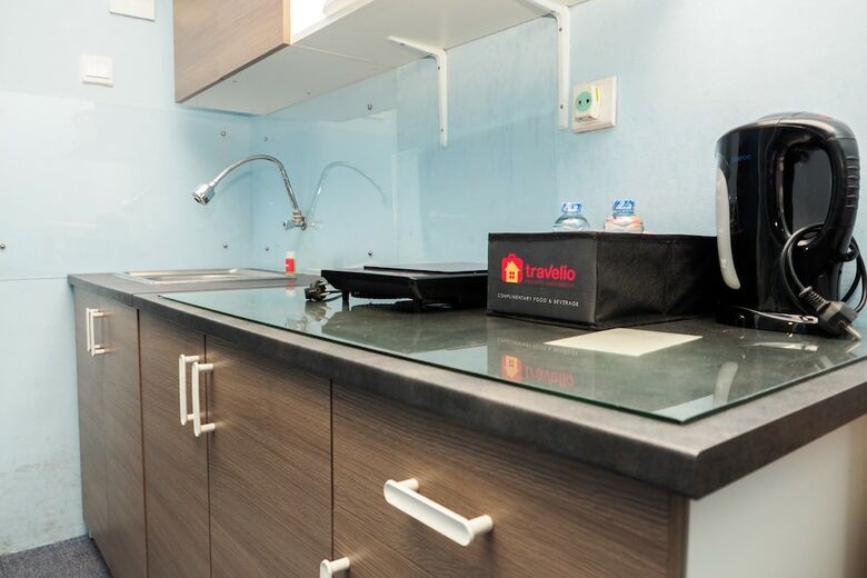 Minimalist 2br At Grand Asia Afrika Apartment