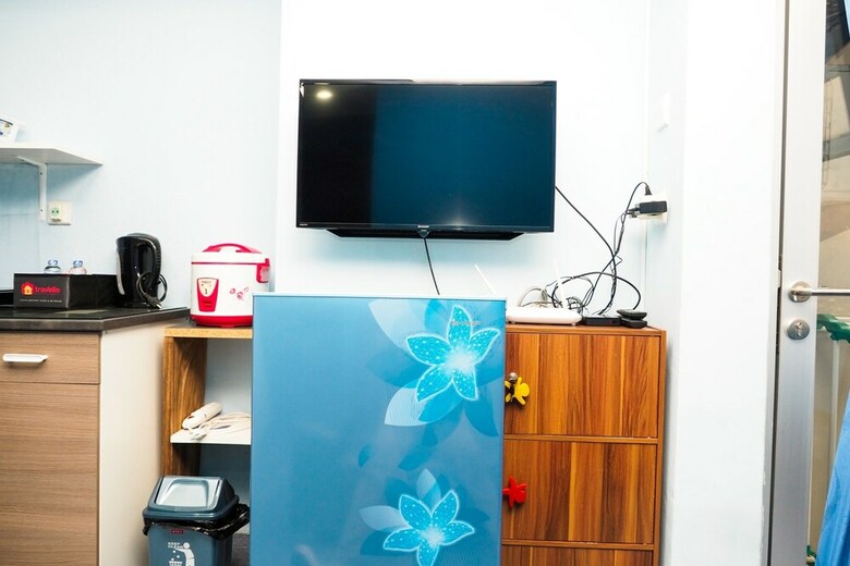 Minimalist 2br At Grand Asia Afrika Apartment