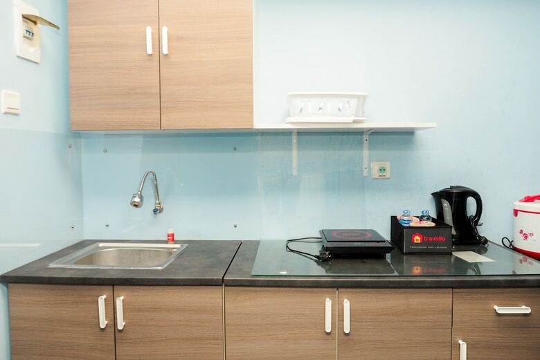 Minimalist 2br At Grand Asia Afrika Apartment