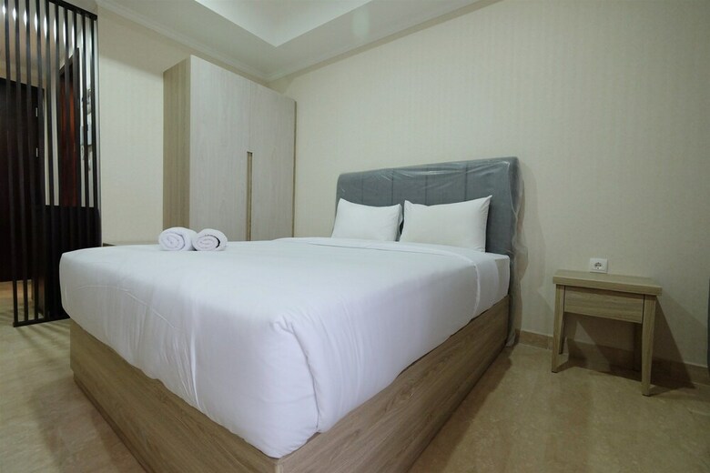 Homey Studio Menteng Park Apartment