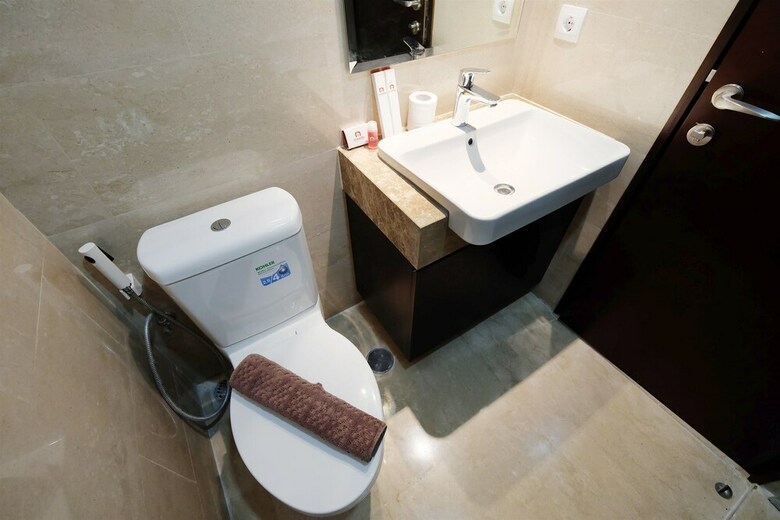 Homey Studio Menteng Park Apartment