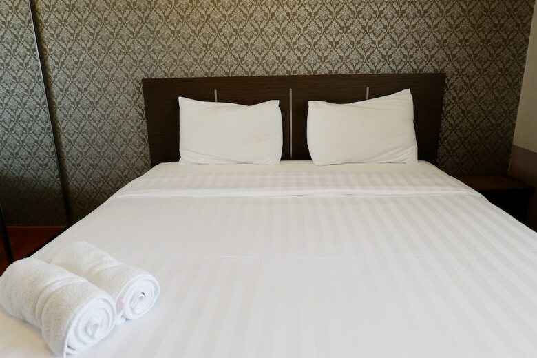 Exclusive 1br Apartment The Wave Kuningan Near Epicentrum