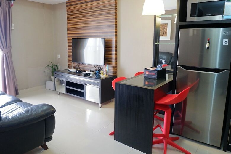 Exclusive 1br Apartment The Wave Kuningan Near Epicentrum