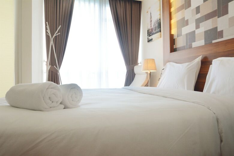 Warm And Best Studio Menteng Park Apartment