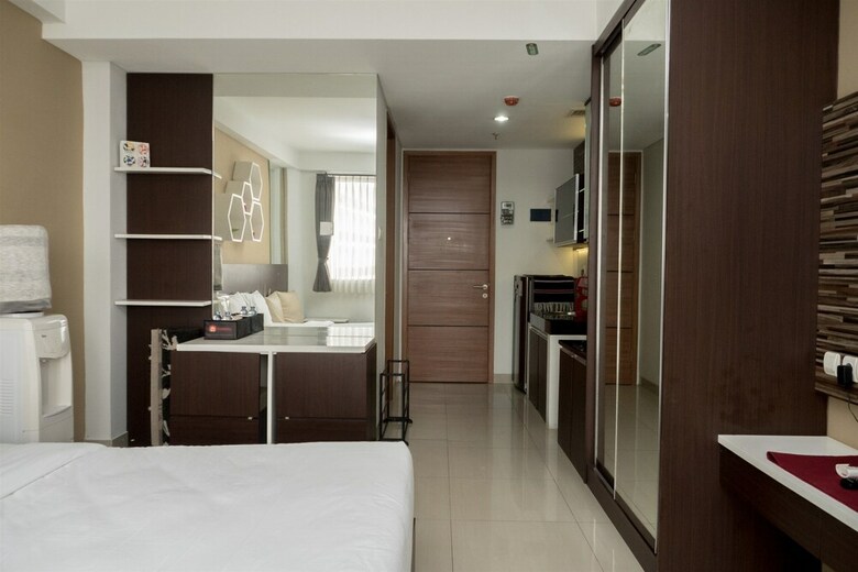 Spacious Studio Room Dago Suites Apartment Near Itb