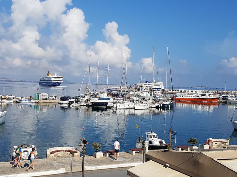 Hotel Amazeu Naxos