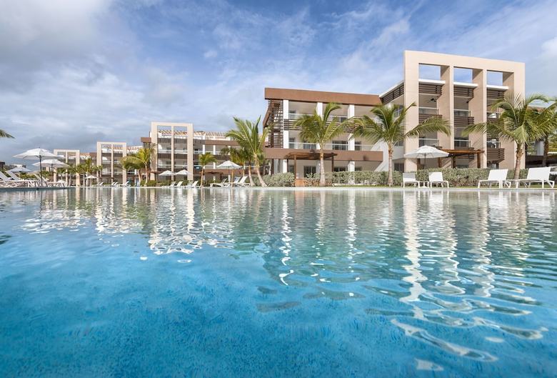 Aparthotel Blue Beach Vacation Rentals Punta Cana
