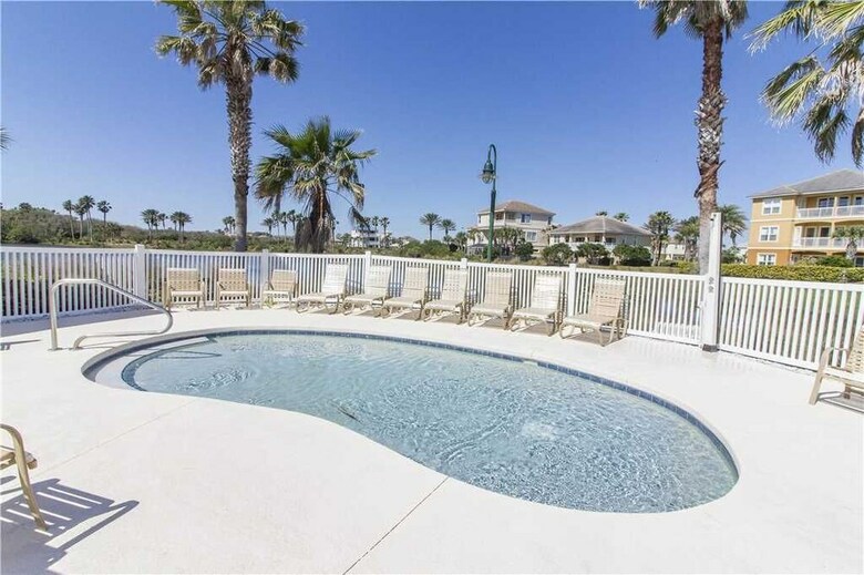 Dancing Dolphin - Six Bedroom Home