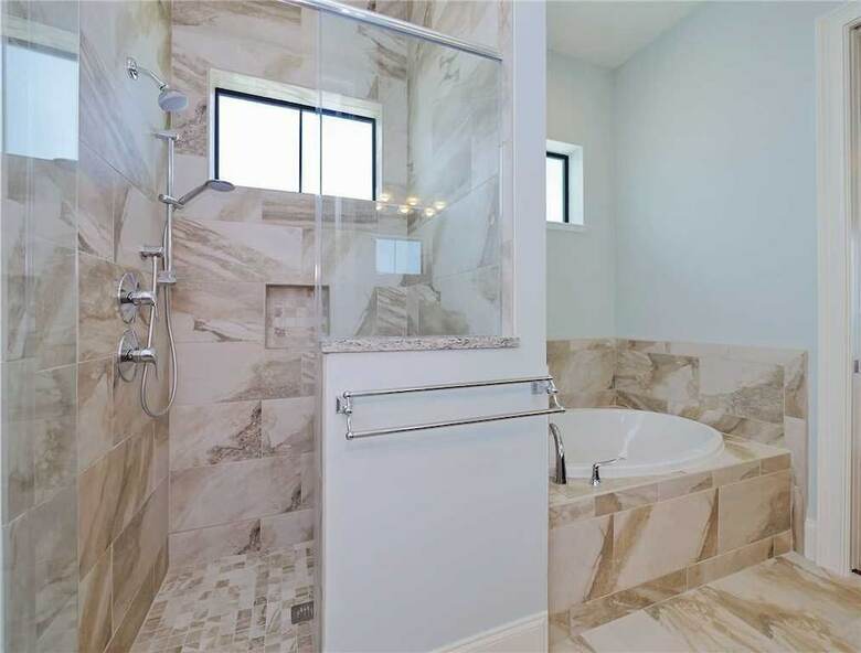 Cinnamon Beach Nautilus Ocean Front - Six Bedroom Condo
