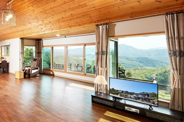 Homyeongsan Sky Lounge