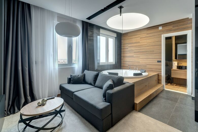 Hotel Black Pearl Luxury Suites