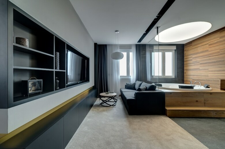 Hotel Black Pearl Luxury Suites