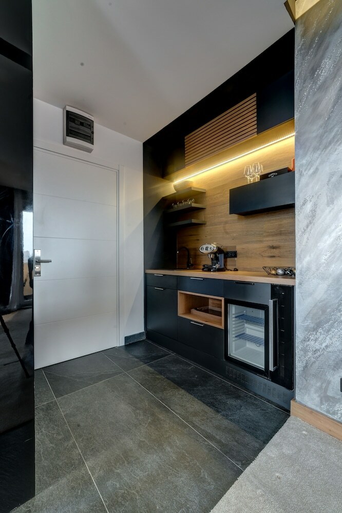 Hotel Black Pearl Luxury Suites