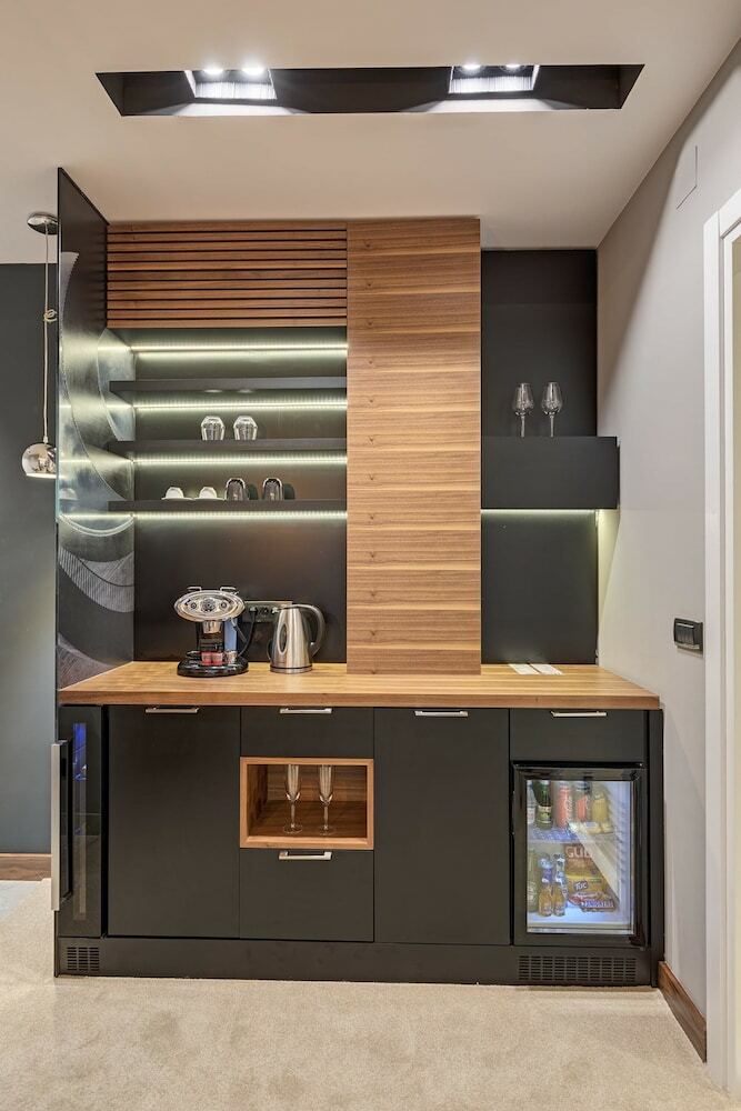 Hotel Black Pearl Luxury Suites