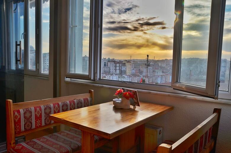 Teras Hotel Kag?thane