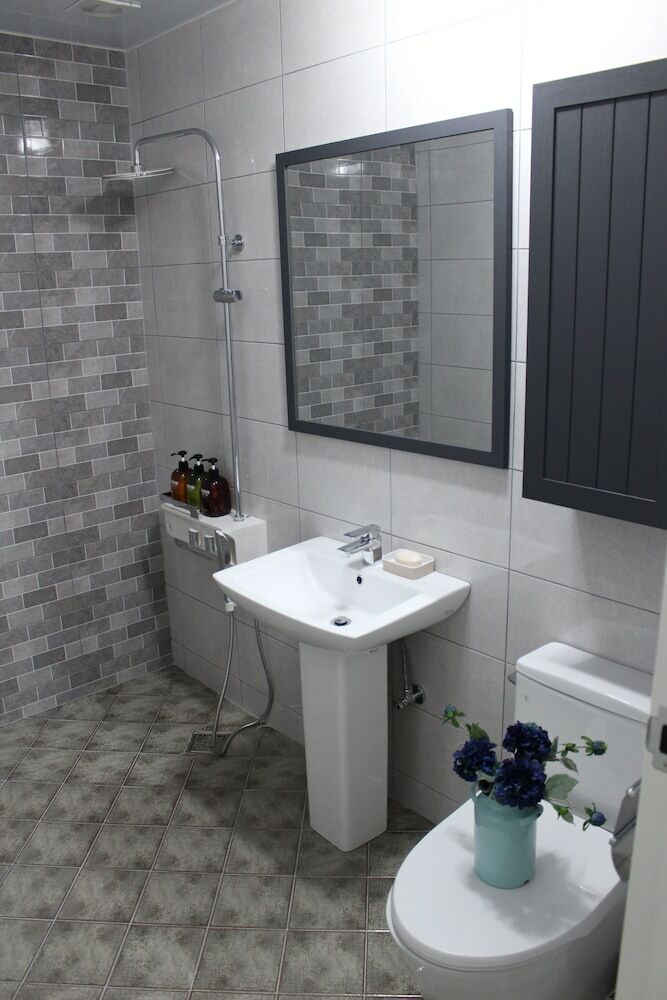 Ciel Mini Hotel & Guest House