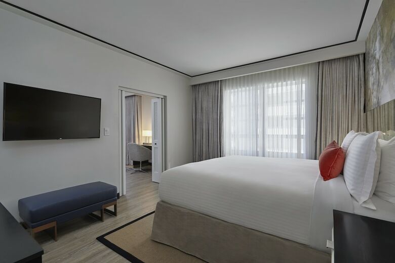 Hotel Loews Miami South Beach