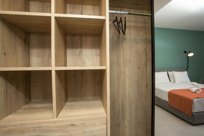 Mazoren Art Hotel