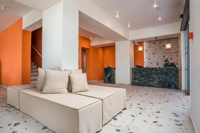 Mazoren Art Hotel