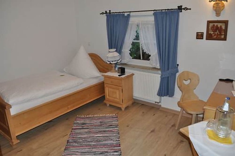Hotel Bei H�lzchen