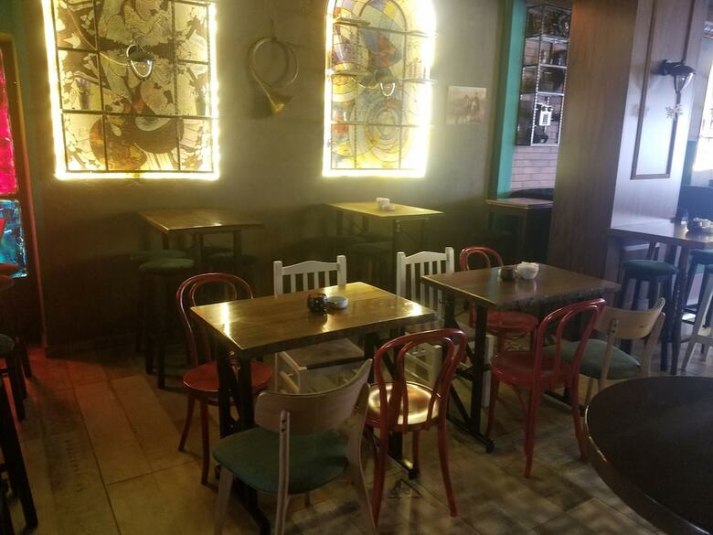 Hostal Bulldog Hostel & Club