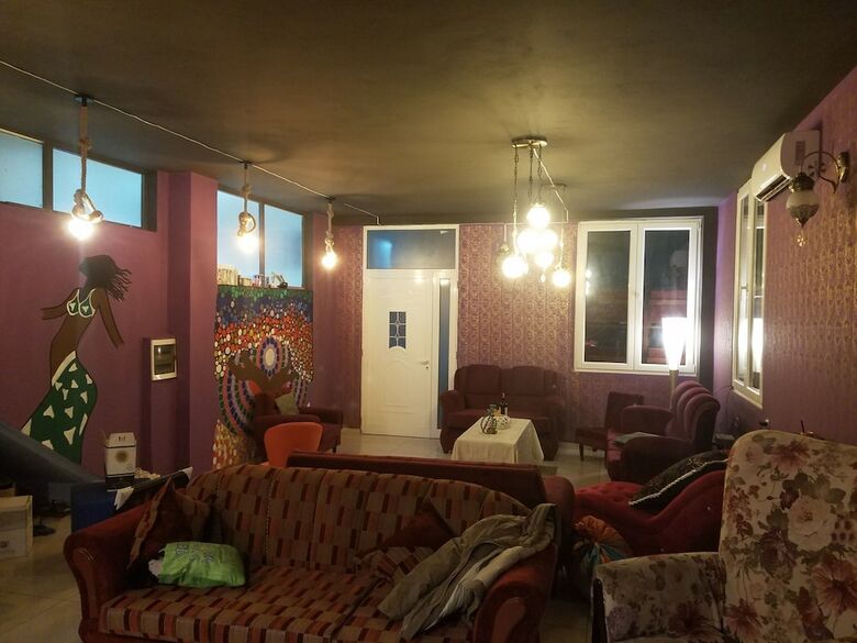 Hostal Bulldog Hostel & Club